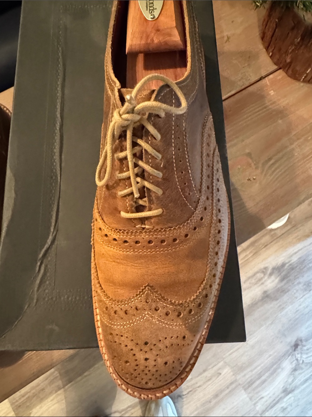 Allen Edmonds Mctavish size 9.5 brown leather - Picture 3 of 8